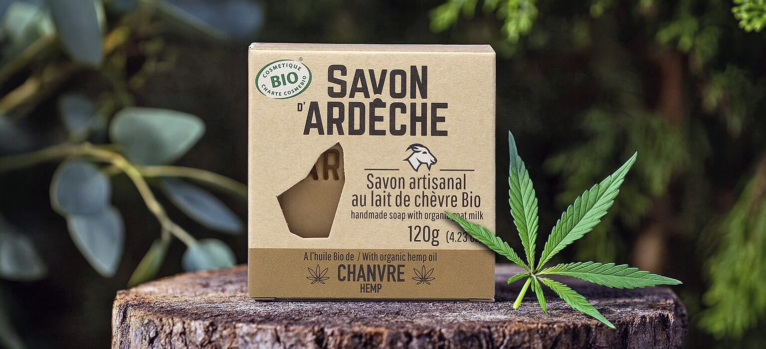 Savon bio doux surgras au lait de chèvre enrichi à l'huile de Chanvre